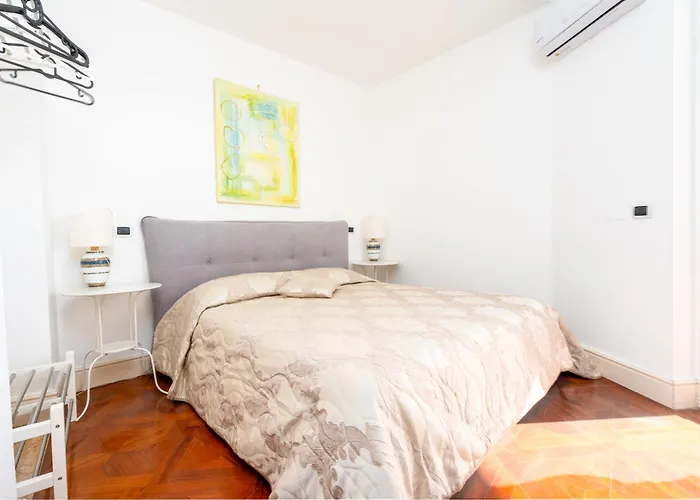 Perla Marina Sea View Apartment