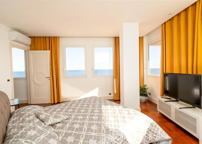 Perla Marina Sea View Apartment