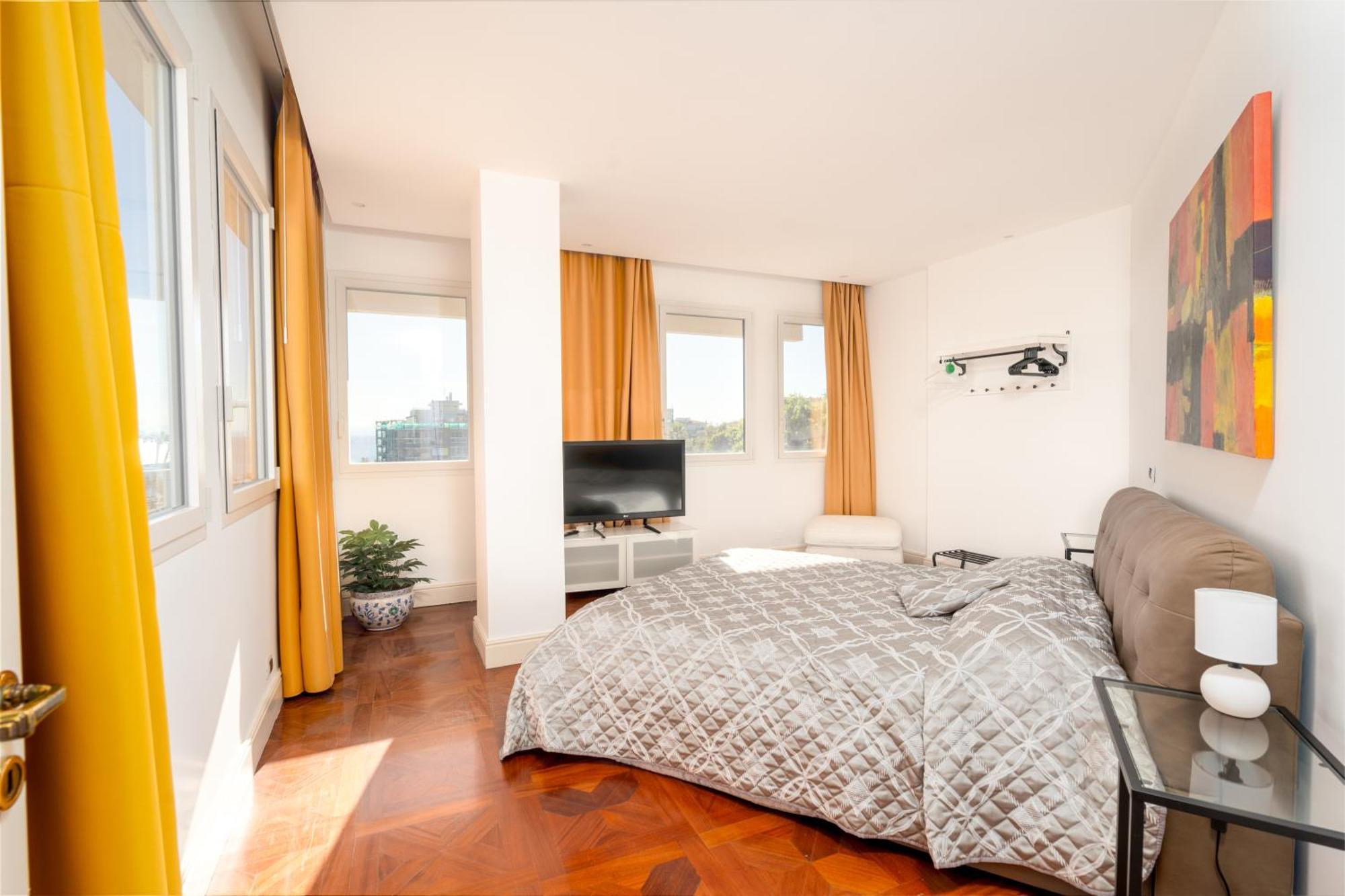 Perla Marina Sea View Apartamento *