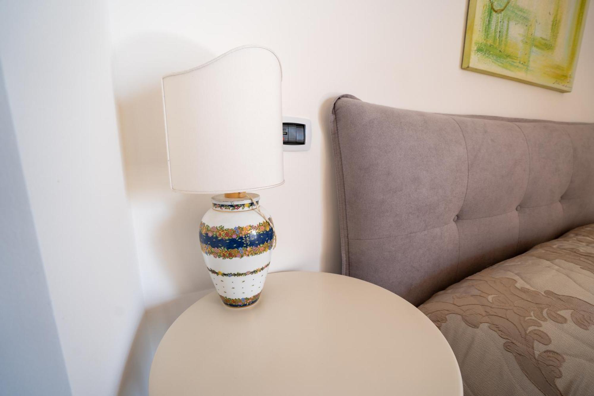 Apartment Perla Marina Sea View